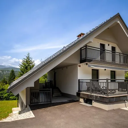 Daire Apartments Crystal Aura *