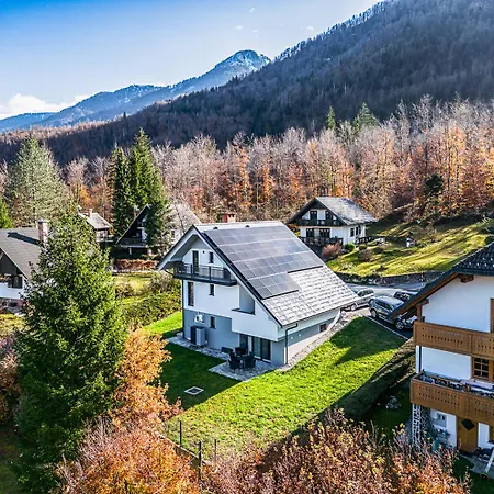 Crystal Aura Apartman