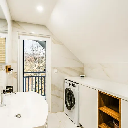Apartman Crystal Aura *