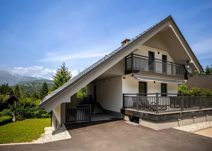 Daire Apartments Crystal Aura *