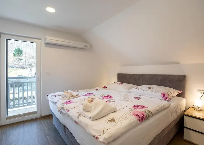 Apartments Crystal Aura Bohinj