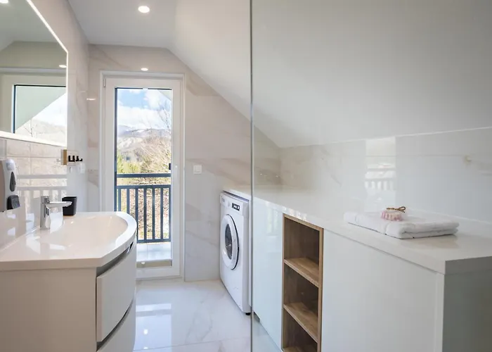 Daire Apartments Crystal Aura *