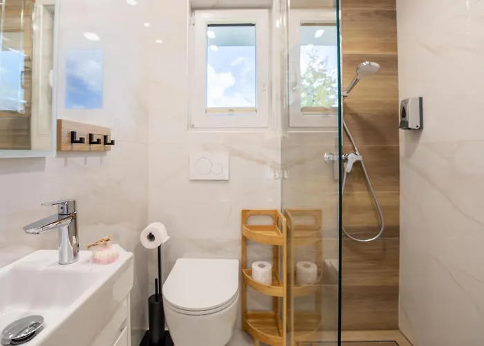 Daire Apartments Crystal Aura